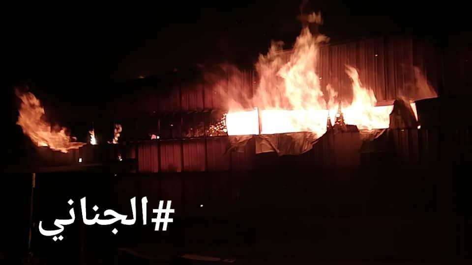 يلتهم مصنع لتغليف المواد الغذائية