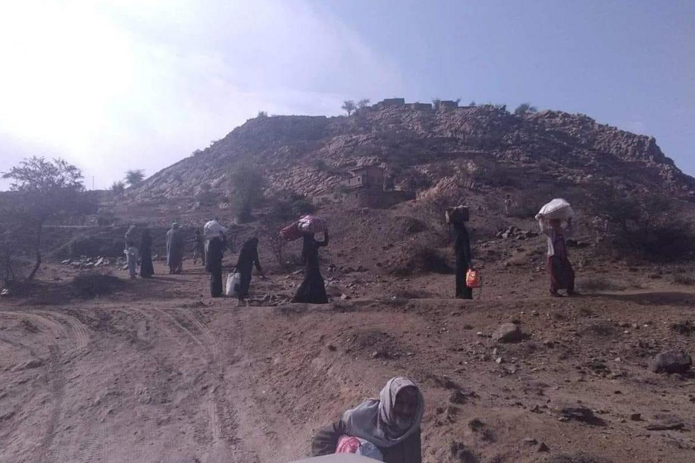 نازحون من المنطقة