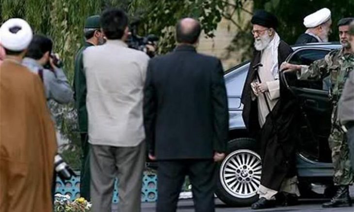 سيارة خامنئي